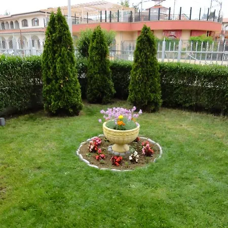 Sunny Flower Family Hotel Slantchev Briag