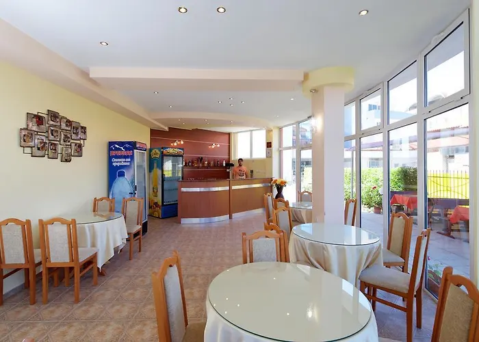 Sunny Flower Family Hotel Sunny Beach